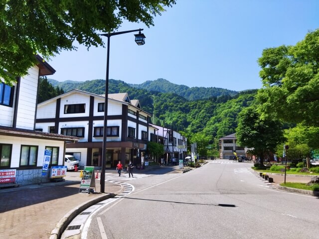 立山駅です。