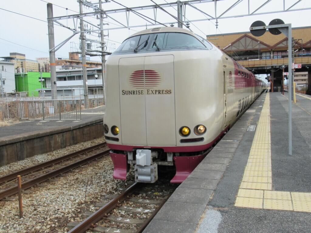 「サンライズ出雲」「サンライズ瀬戸」用の車両です