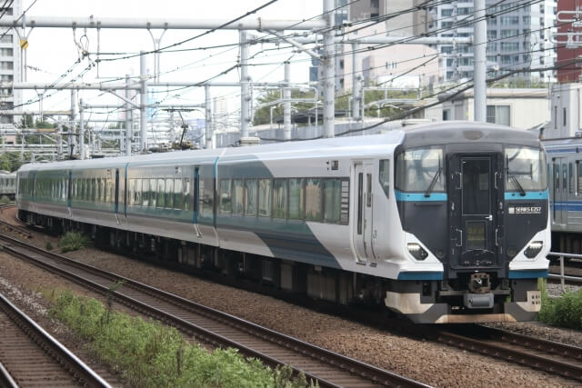 「あかぎ」E257系2500番台