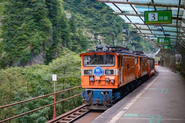 黒部トロッコ鉄道